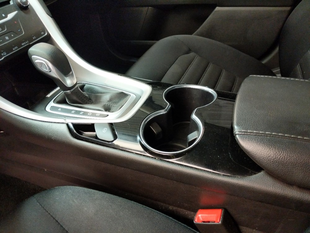 2015 Ford Fusion - Center Console/Cup Holders