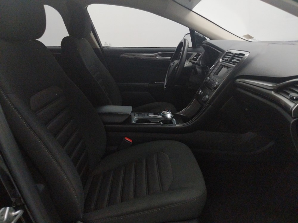 2017 Ford Fusion - Passenger Front Seat