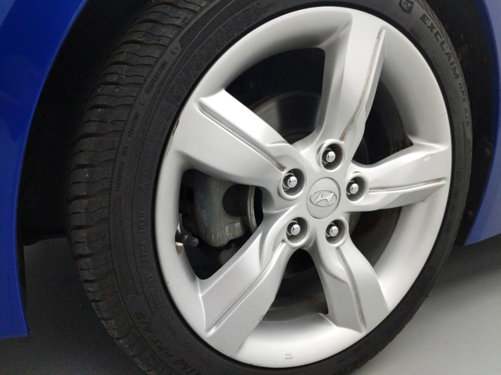 2015 Hyundai Veloster - Wheel