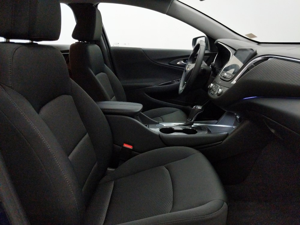 2017 Chevrolet Malibu - Passenger Front Seat