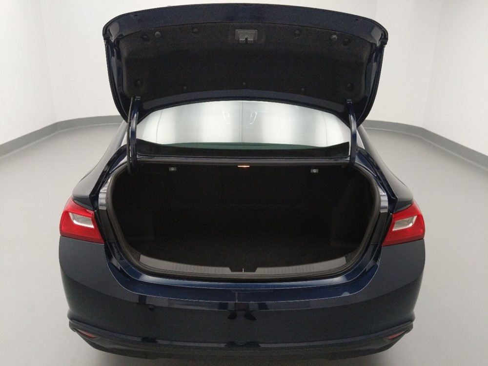 2017 Chevrolet Malibu - Trunk