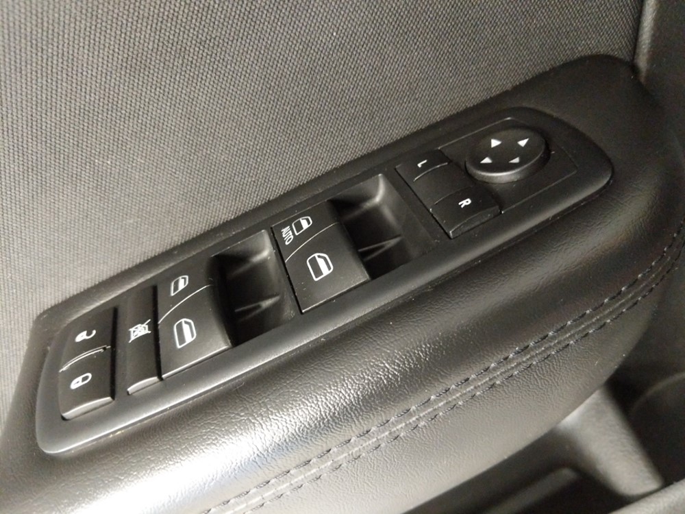 2017 Chrysler 200 - Driver Power Windows/Lock Control
