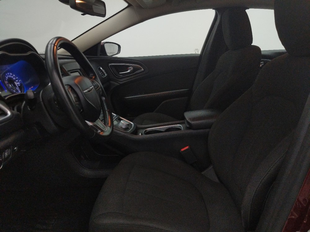 2017 Chrysler 200 - Driver Front Seat