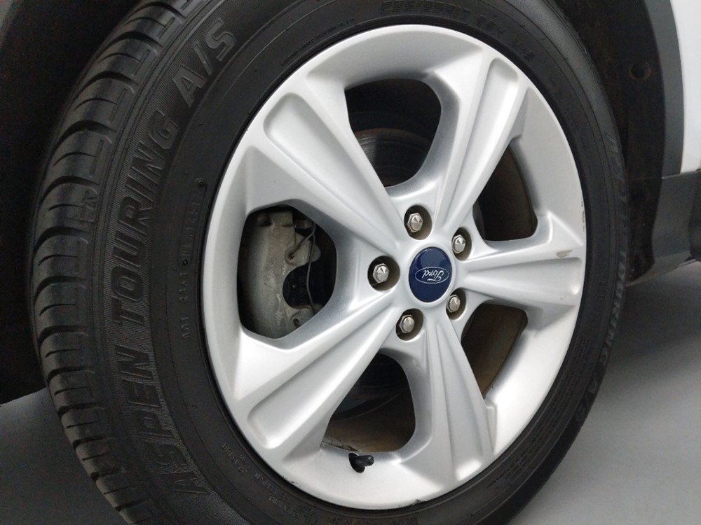 2015 Ford Escape - Wheel