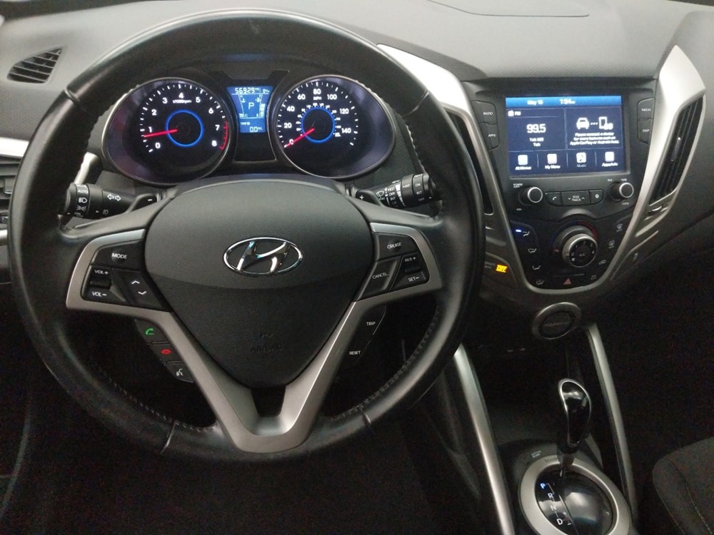2017 Hyundai Veloster - Driver Dash