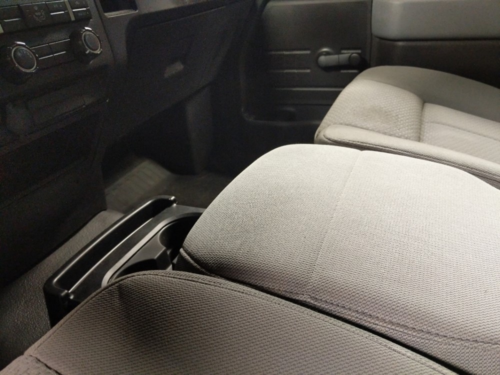 2014 Ford F-150 - Center Console/Cup Holders