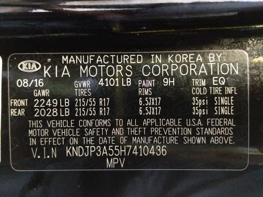 2017 Kia Soul - VIN Plate