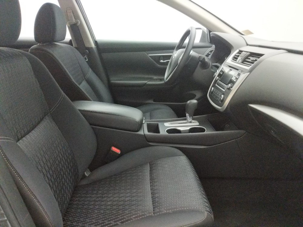 2017 Nissan Altima - Passenger Front Seat