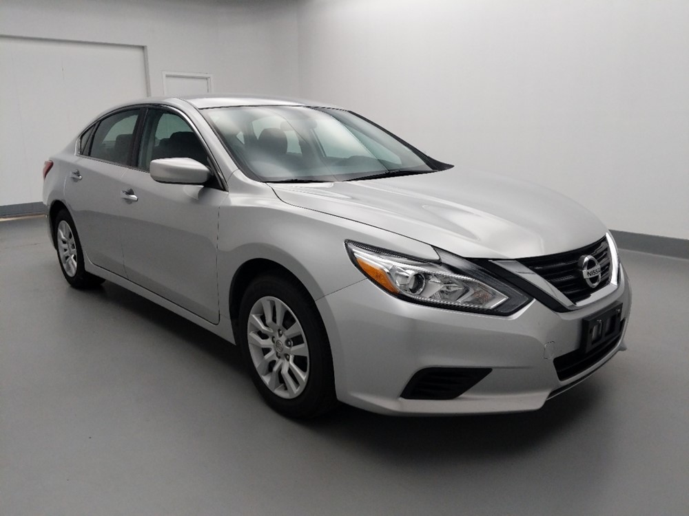 2017 Nissan Altima - Passenger Front Bumper