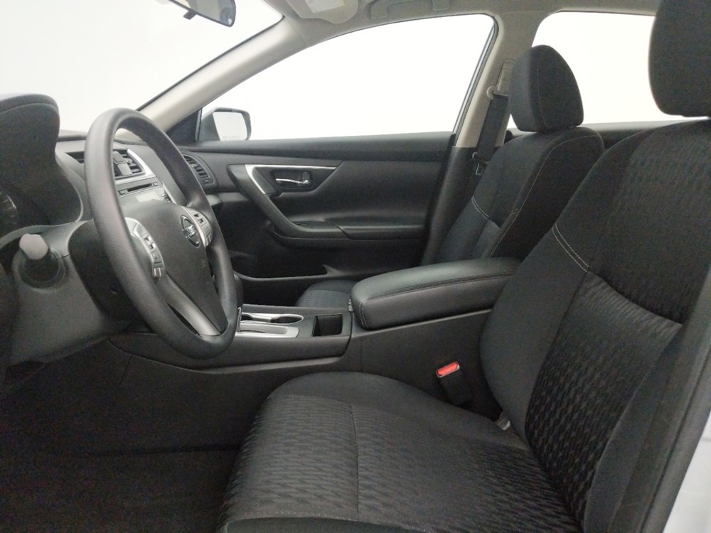 2017 Nissan Altima - Driver Front Seat