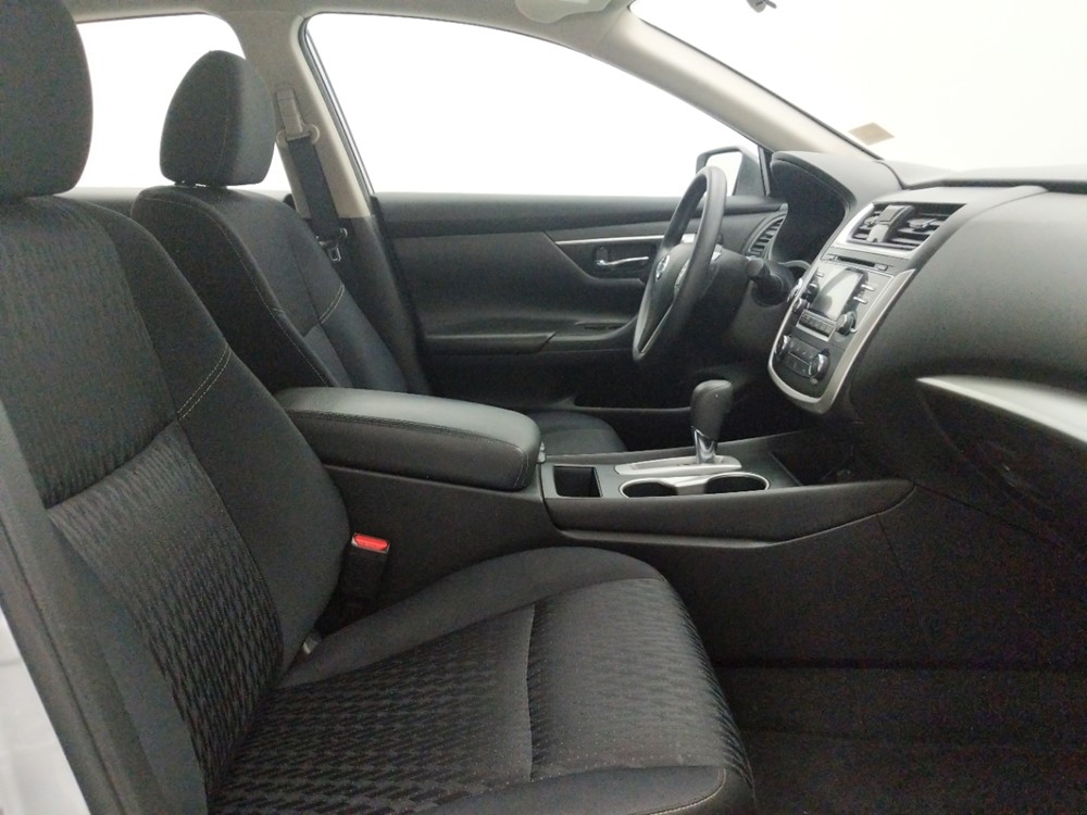 2017 Nissan Altima - Passenger Front Seat