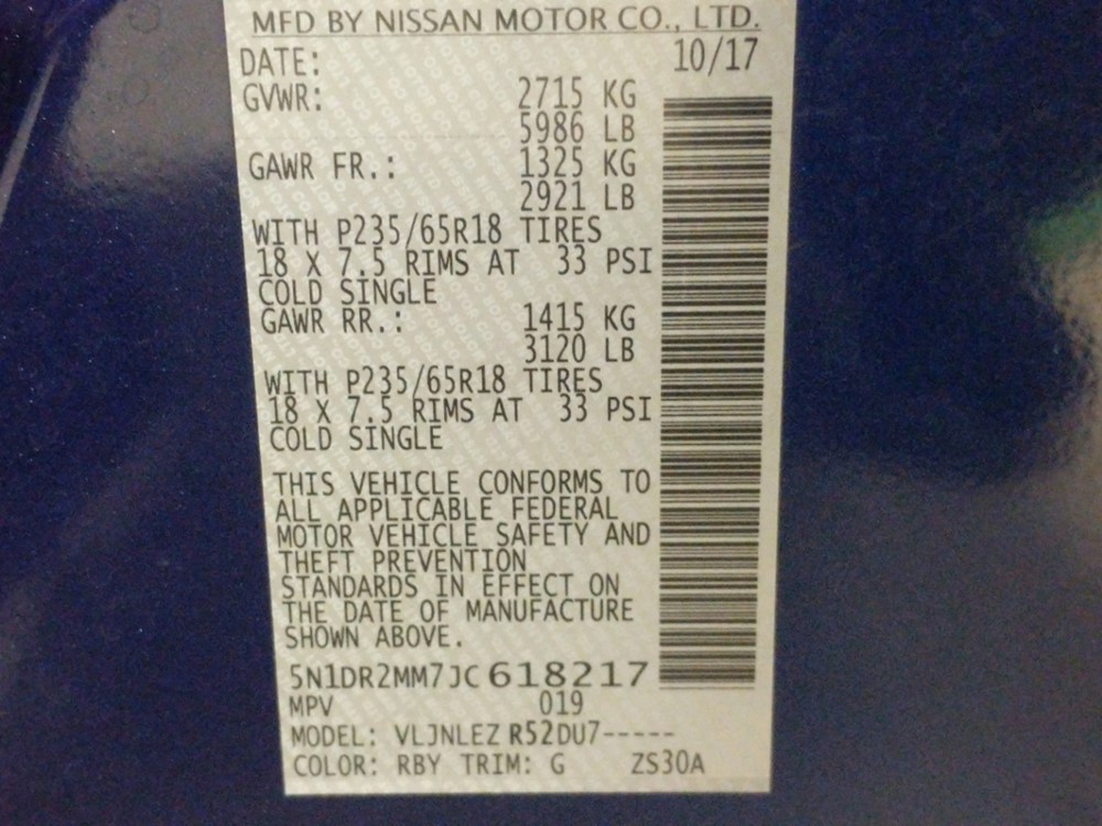 2018 Nissan Pathfinder - VIN Plate