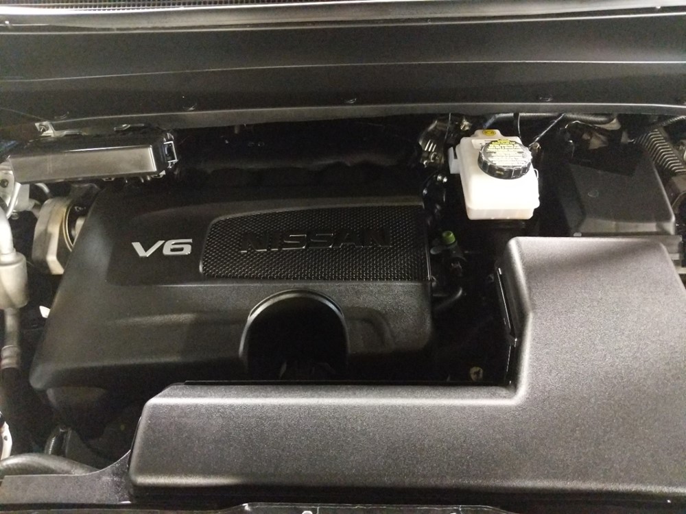 2018 Nissan Pathfinder - Engine