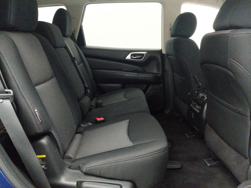 2018 Nissan Pathfinder - Passenger Rear Seat