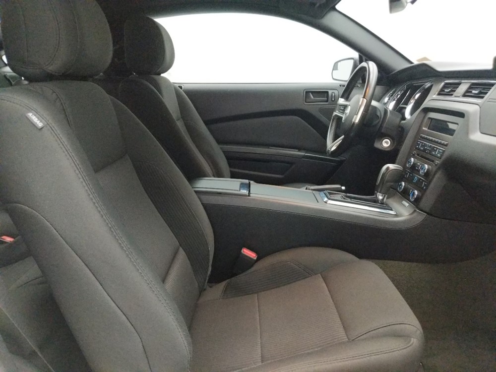 2014 Ford Mustang - Passenger Front Seat