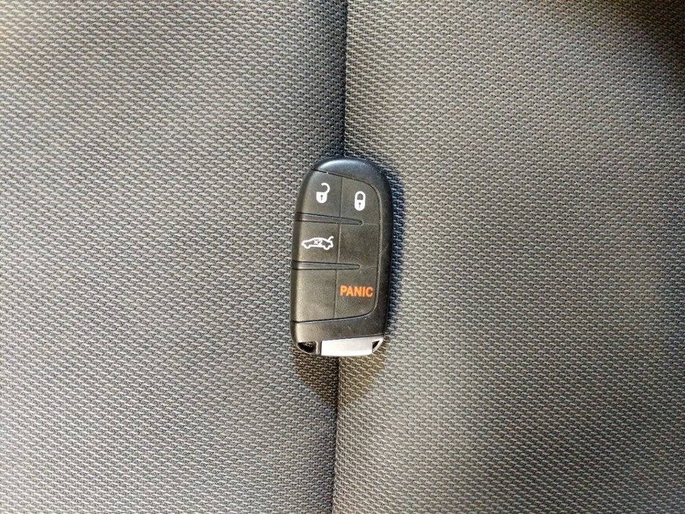 2018 Dodge Charger - Keys