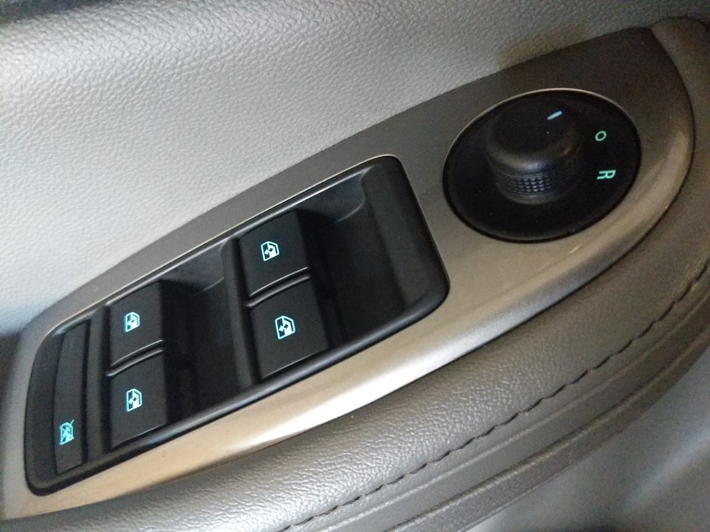 2015 Chevrolet Malibu - Driver Power Windows/Lock Control