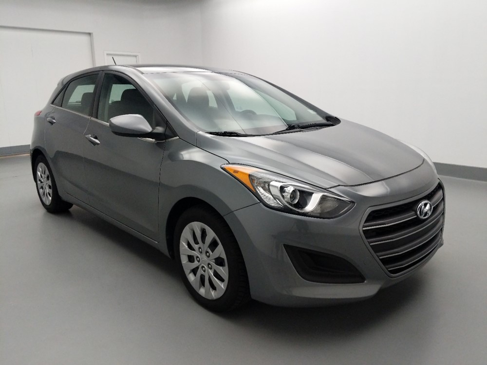 2017 Hyundai Elantra - Passenger Front Bumper
