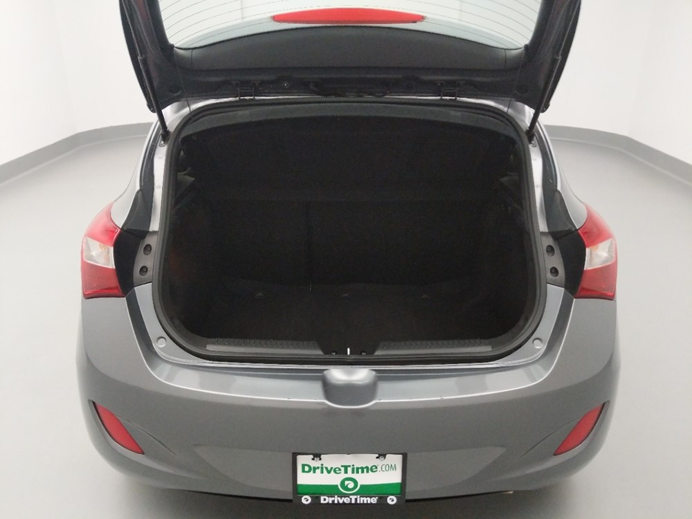 2017 Hyundai Elantra - Trunk