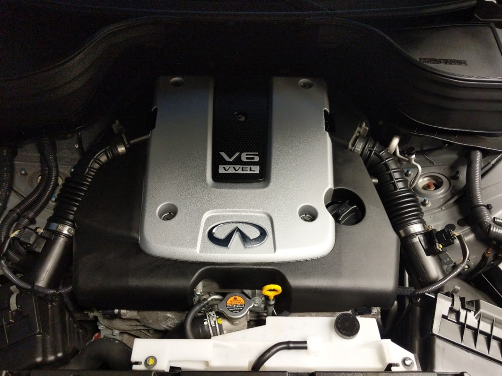 2016 INFINITI QX50 - Engine