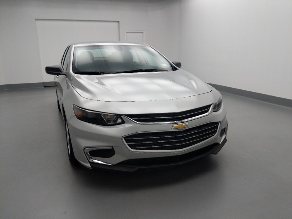 2017 Chevrolet Malibu - Passenger Front Hood