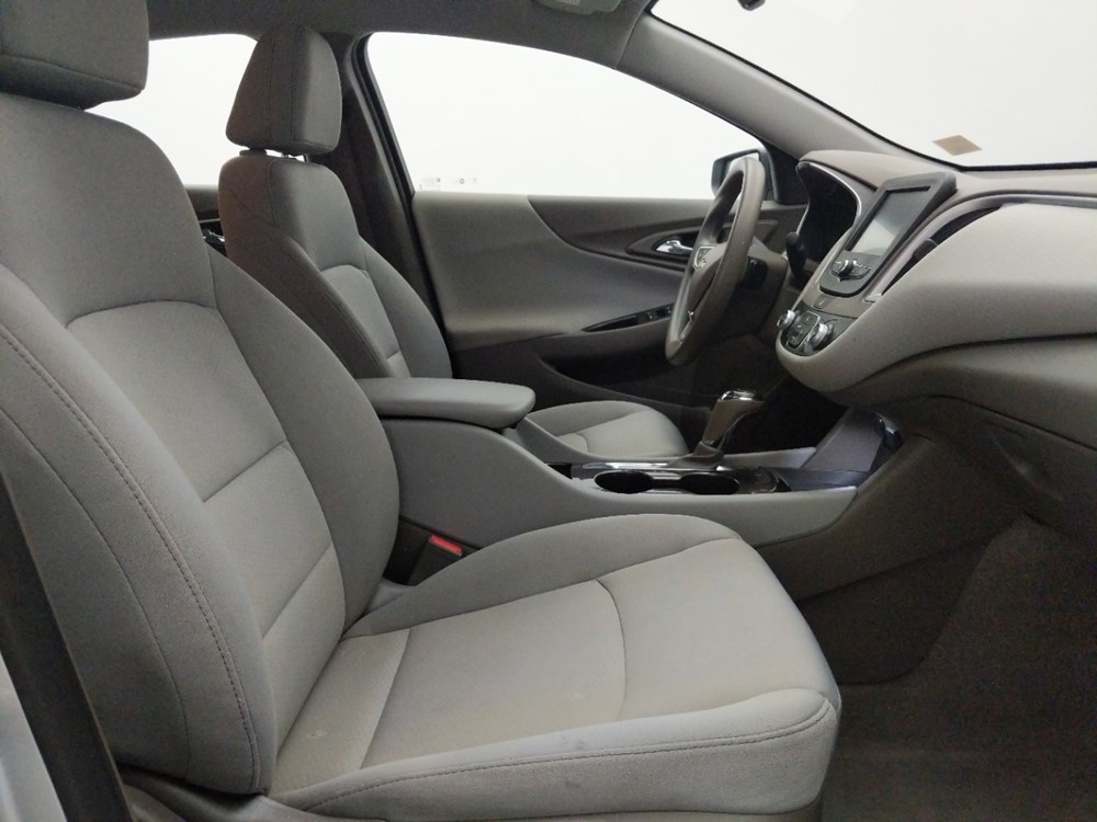 2017 Chevrolet Malibu - Passenger Front Seat