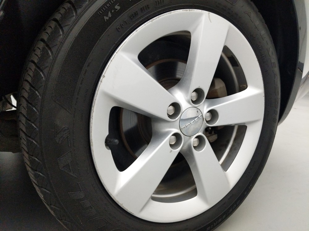 2015 Dodge Dart - Wheel