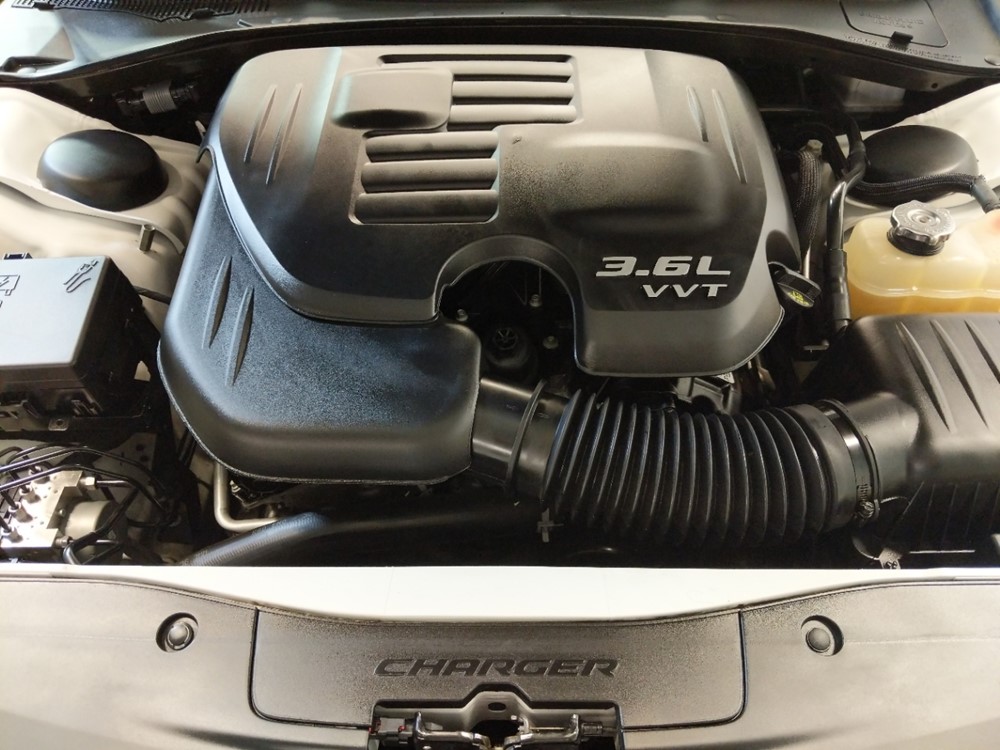 2018 Dodge Charger - Engine