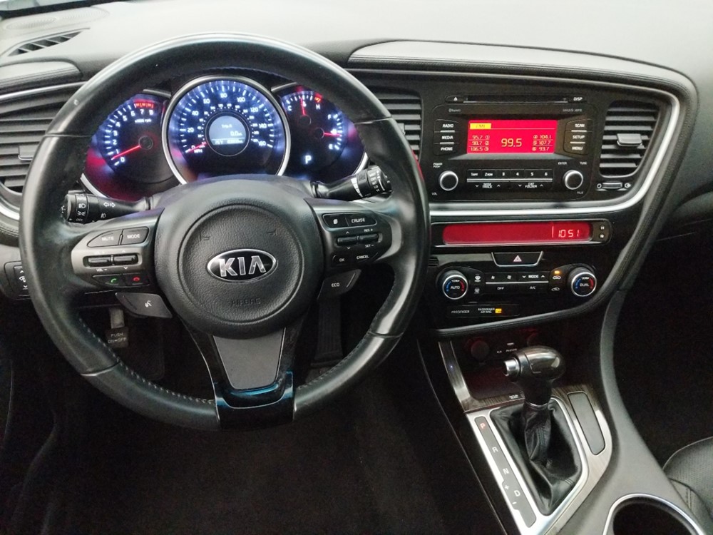 2015 Kia Optima - Driver Dash