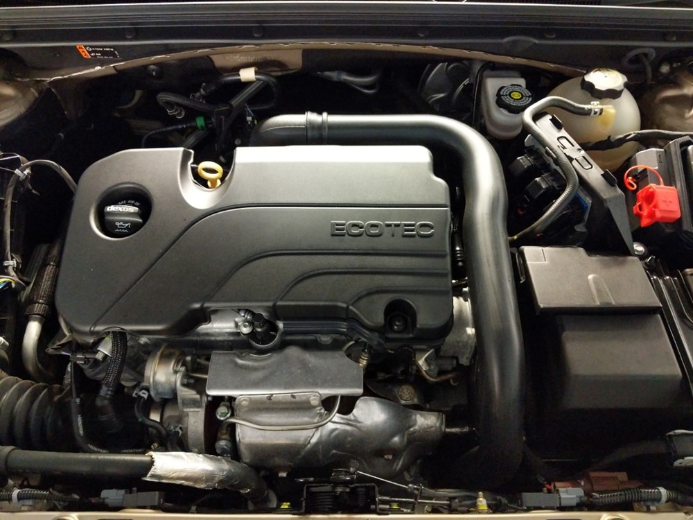 2018 Chevrolet Malibu - Engine