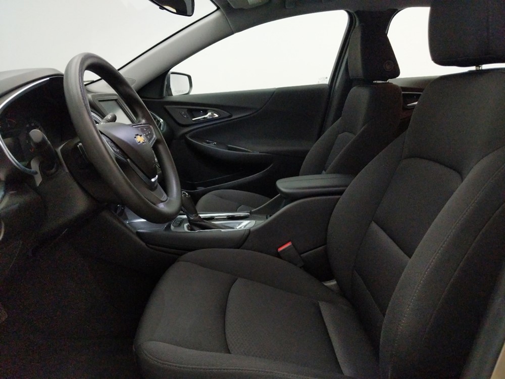 2018 Chevrolet Malibu - Driver Front Seat