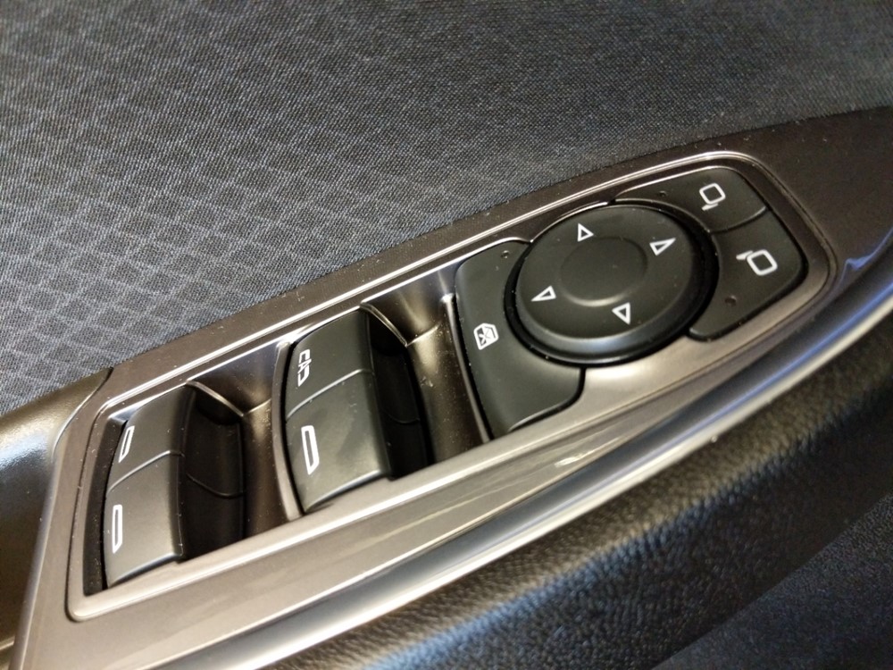 2018 Chevrolet Malibu - Driver Power Windows/Lock Control