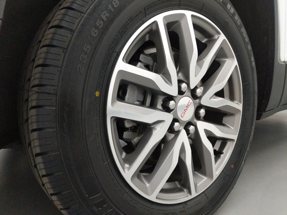 2017 GMC Acadia - Wheel