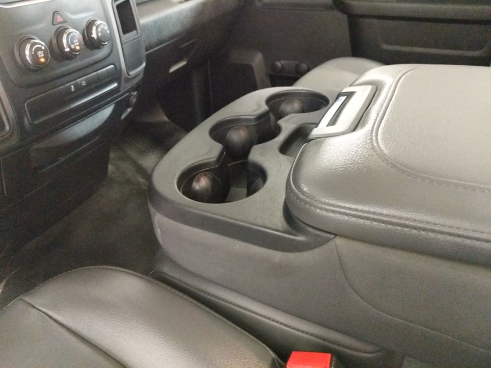 2013 Dodge Ram 1500 - Center Console/Cup Holders