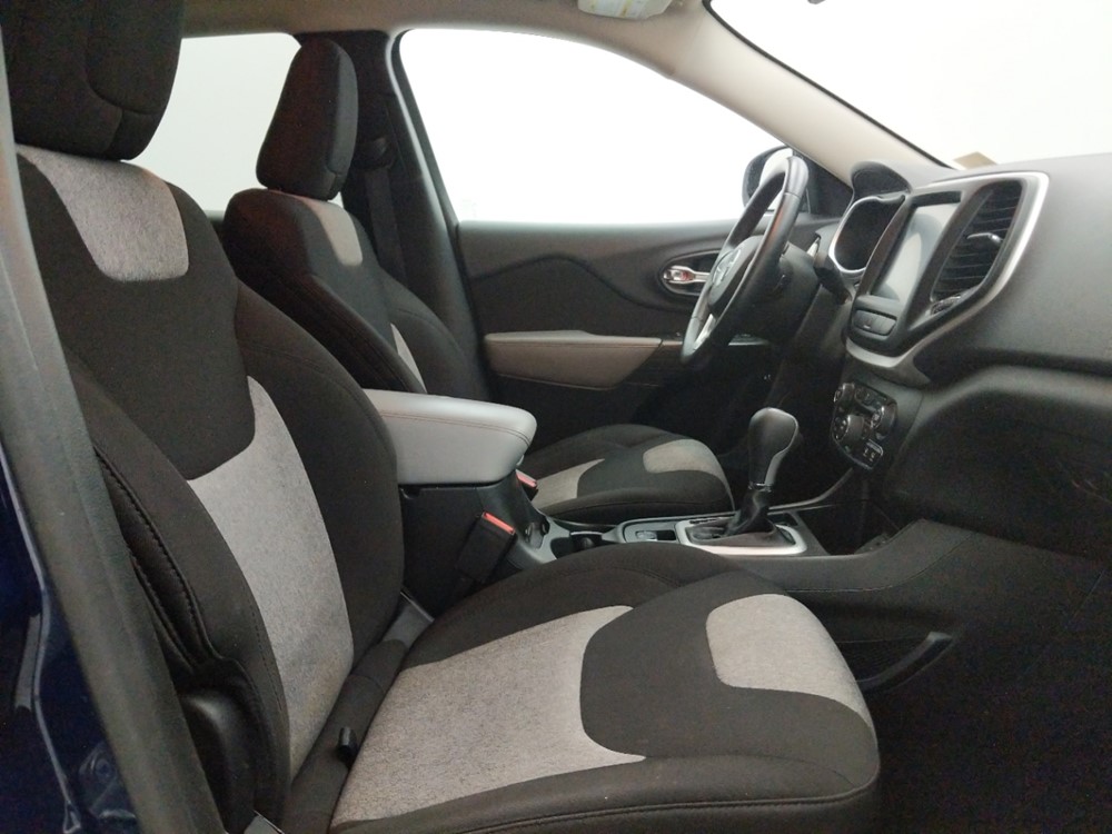 2014 Jeep Cherokee - Passenger Front Seat