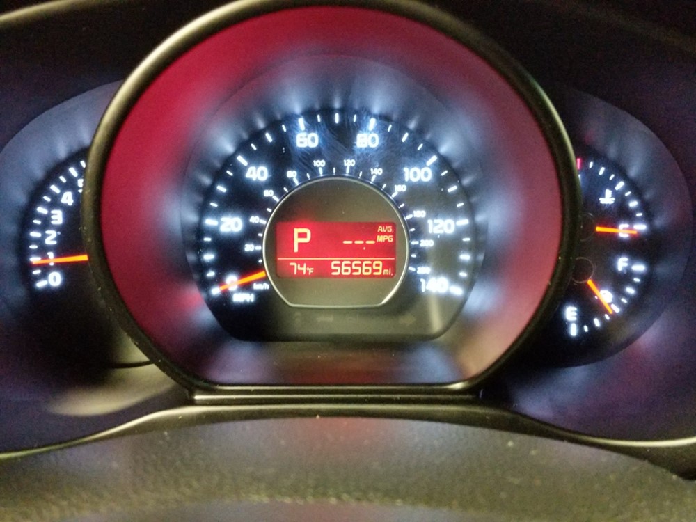 2016 Kia Soul - Odometer Close Up
