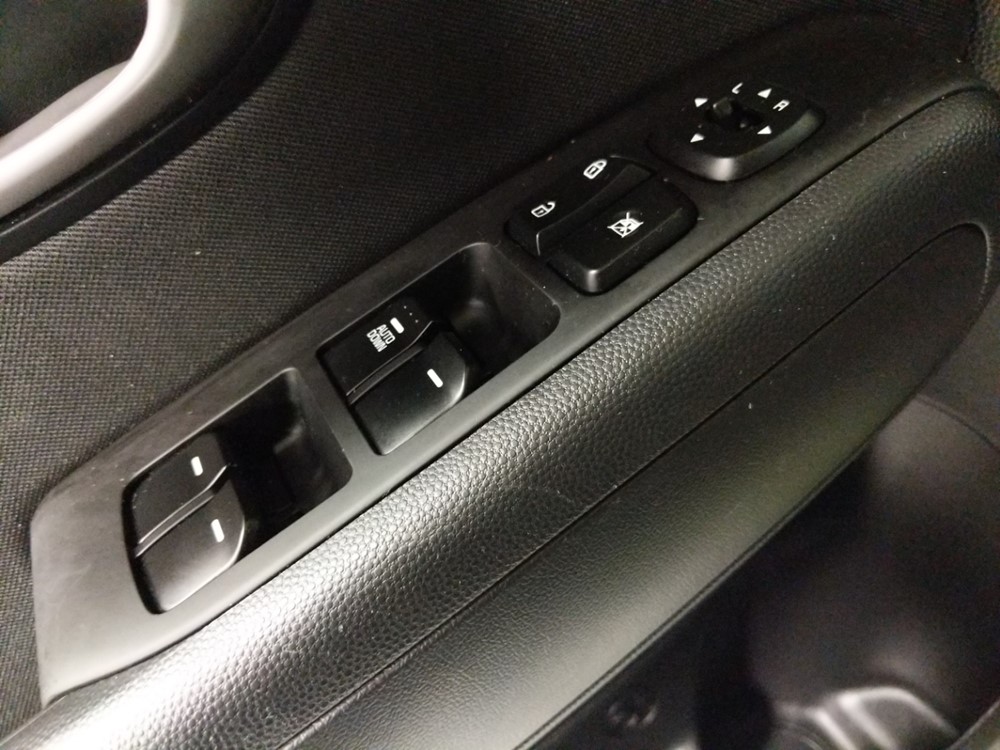 2016 Kia Soul - Driver Power Windows/Lock Control