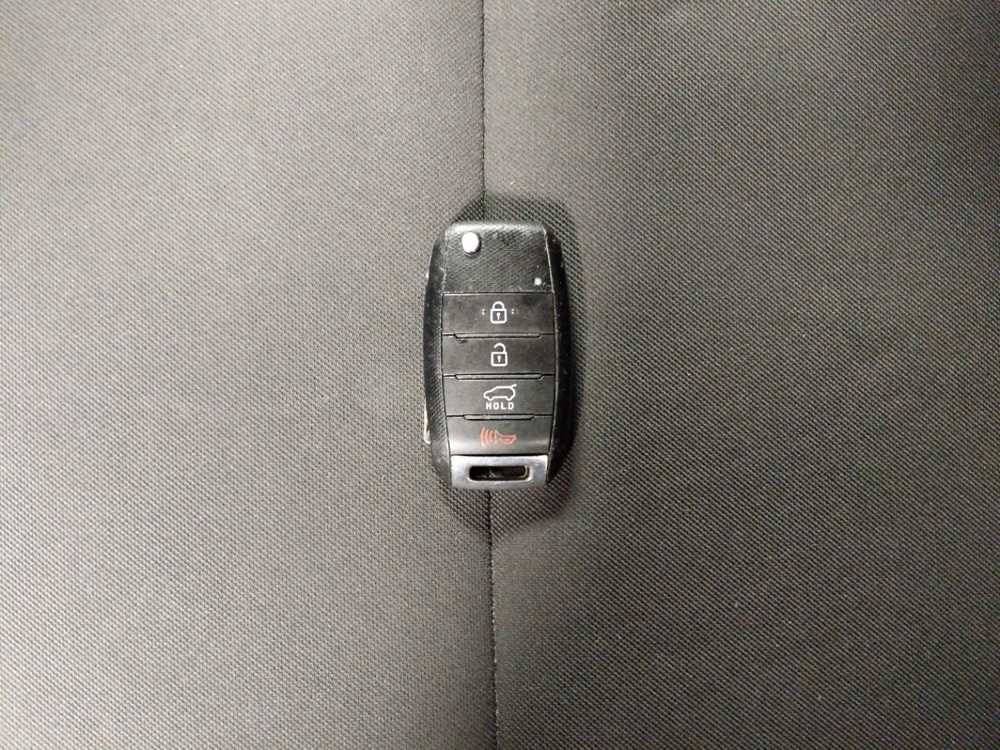 2016 Kia Soul - Keys