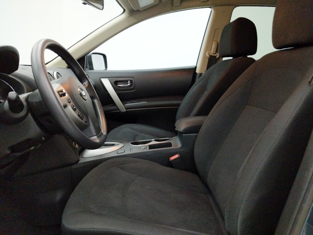2015 Nissan Rogue - Driver Front Seat