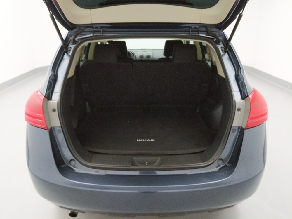 2015 Nissan Rogue - Trunk