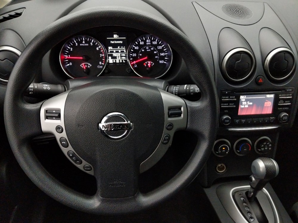 2015 Nissan Rogue - Driver Dash