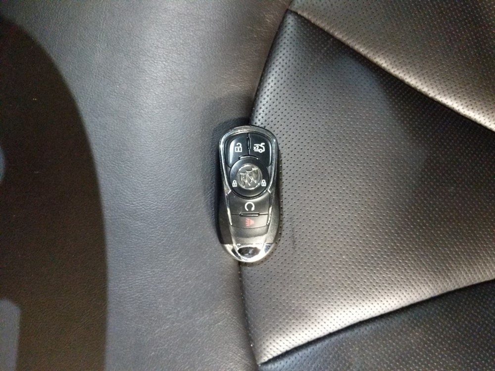 2018 Buick LaCrosse - Keys
