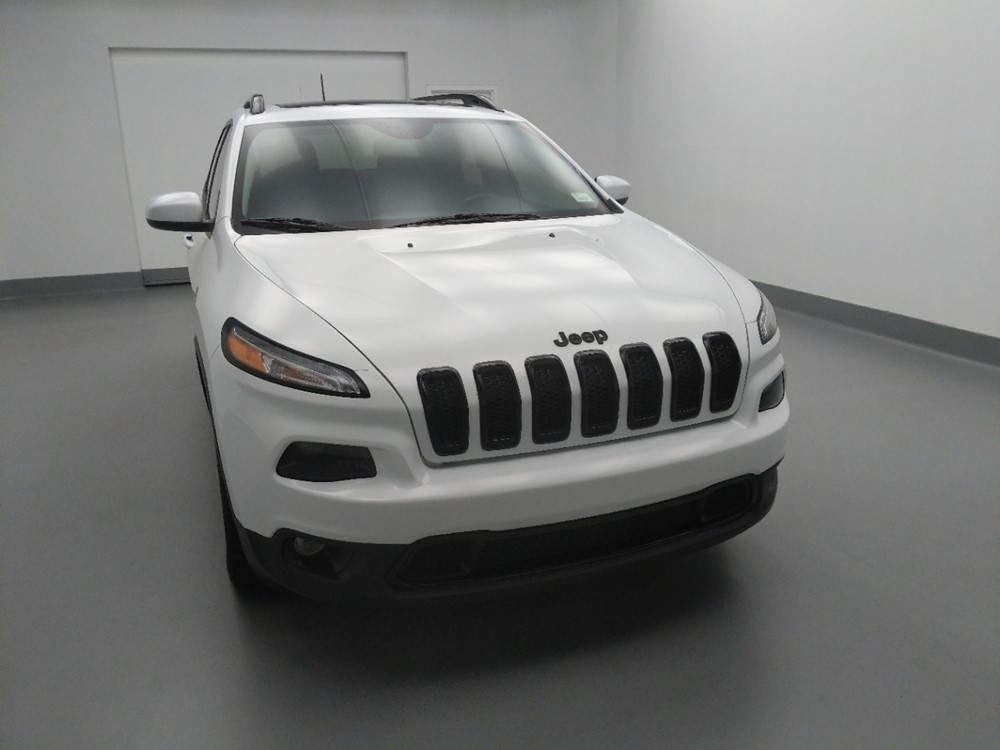 2016 Jeep Cherokee - Passenger Front Hood