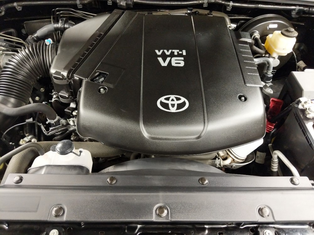 2014 Toyota Tacoma - Engine