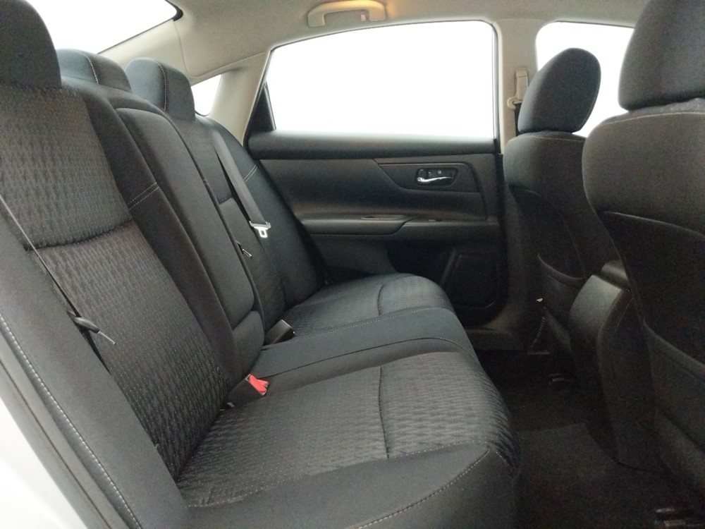 2016 Nissan Altima - Passenger Rear Seat