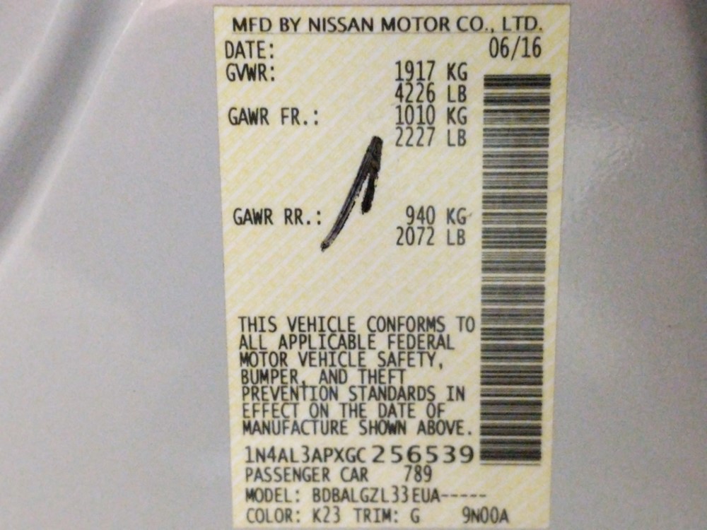 2016 Nissan Altima - VIN Plate
