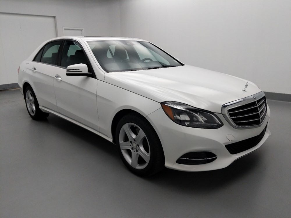 2016 Mercedes-Benz E350 - Passenger Front Bumper