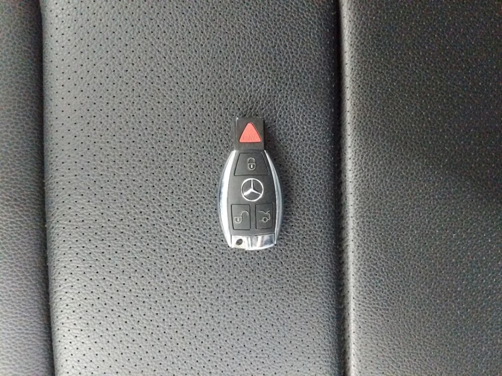 2016 Mercedes-Benz E350 - Keys
