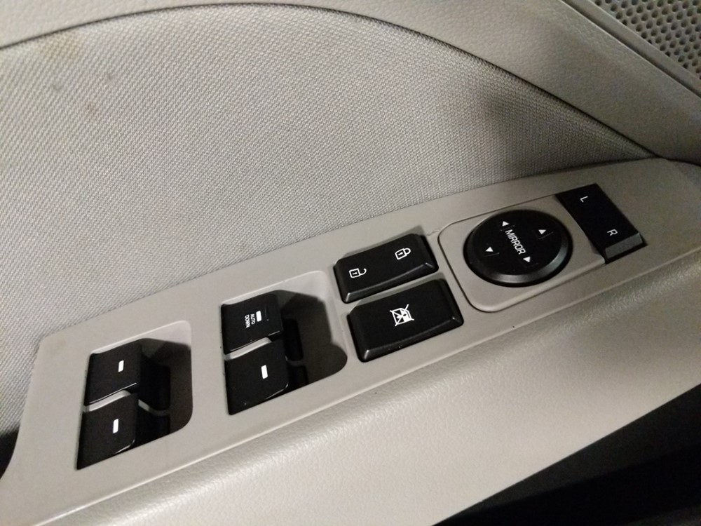 2018 Hyundai Elantra - Driver Power Windows/Lock Control