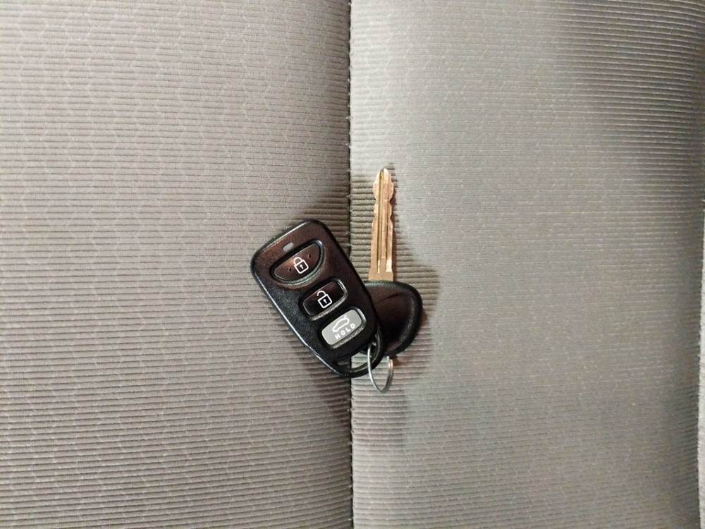 2018 Hyundai Elantra - Keys